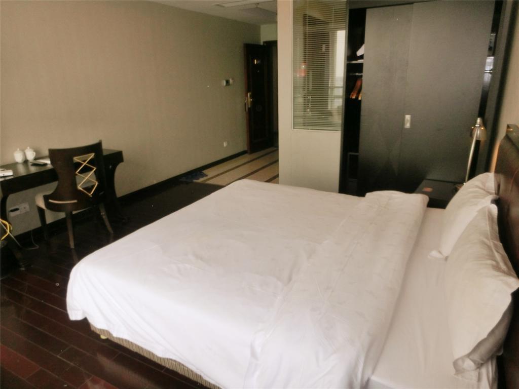 Xiang Yang Apartment Cantón Habitación foto